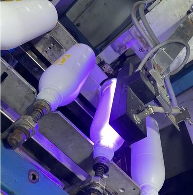 水冷のランプ6000W Flexoの紫外線治癒システムを治す395nm/365nm紫外線接着剤