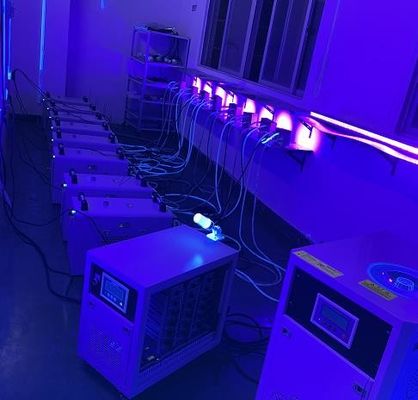 18W/CM2紫外線LED水冷機械6000W高い発電紫外線LEDのドライヤー
