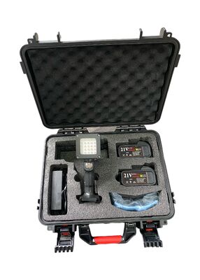 自動車、HVAC、産業用蛍光漏れ検出用のプロフェッショナル向け充電式 UV 検査ライト