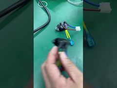 ミニ防水LED UV懐中電灯 ハンドヘルド 42mm×42mm×113mm サイズ